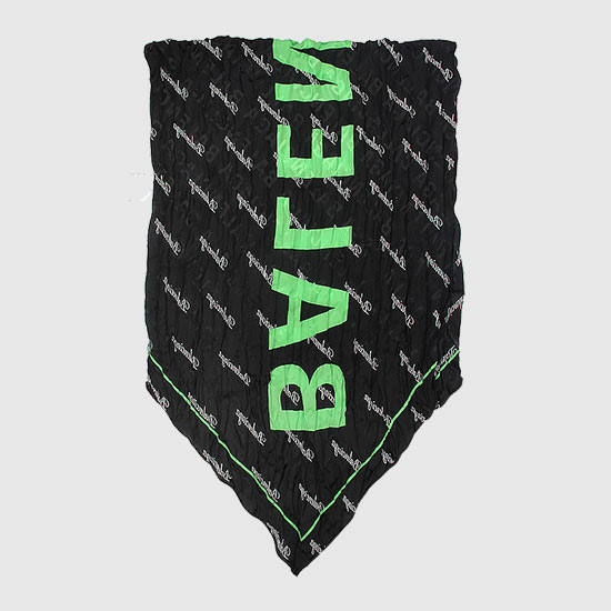 발렌시아가 로고 실크 스카프 639129 310B3 1067 BLACK/GREEN