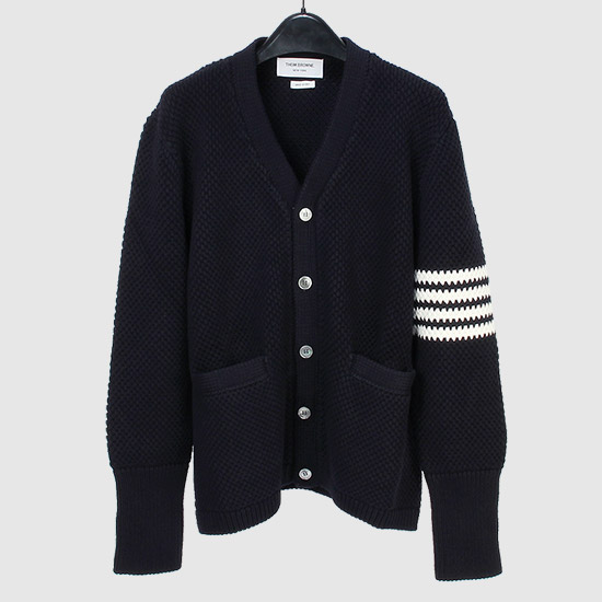 톰브라운 남성 시드 스티치 하이넥 가디건 MKC391A Y3017 415 NAVY