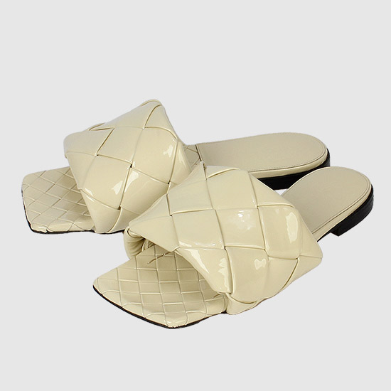 보테가베네타 리도 플랫 샌들 608853 V2EK0 9311 BUTTER