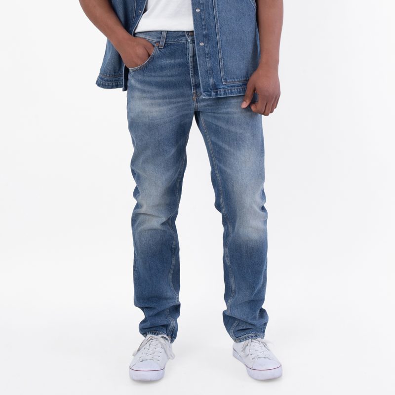 Mens Low-Rise Straight-Leg Jeans