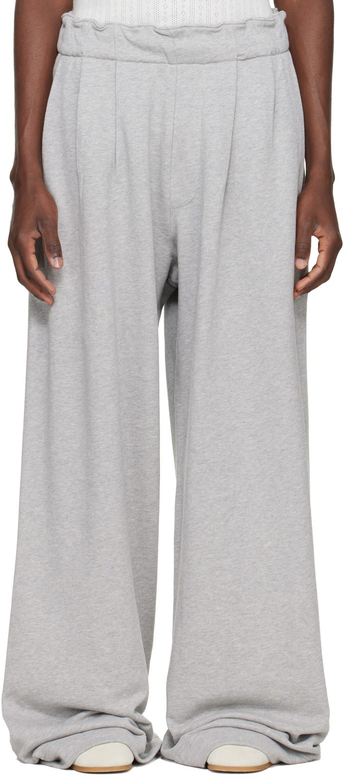 Gray Pleated Sweatpants 262358M190003