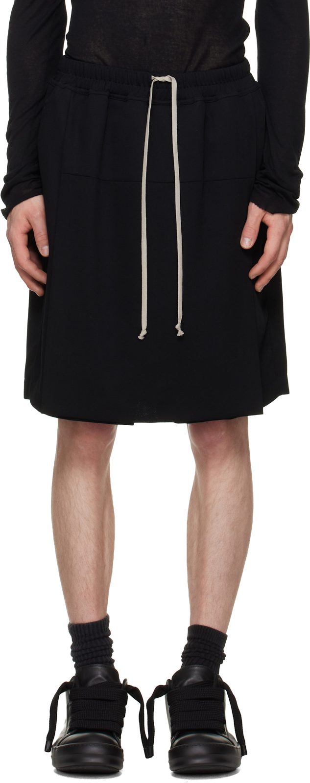 Black Tower Kilt Shorts 262232M193047