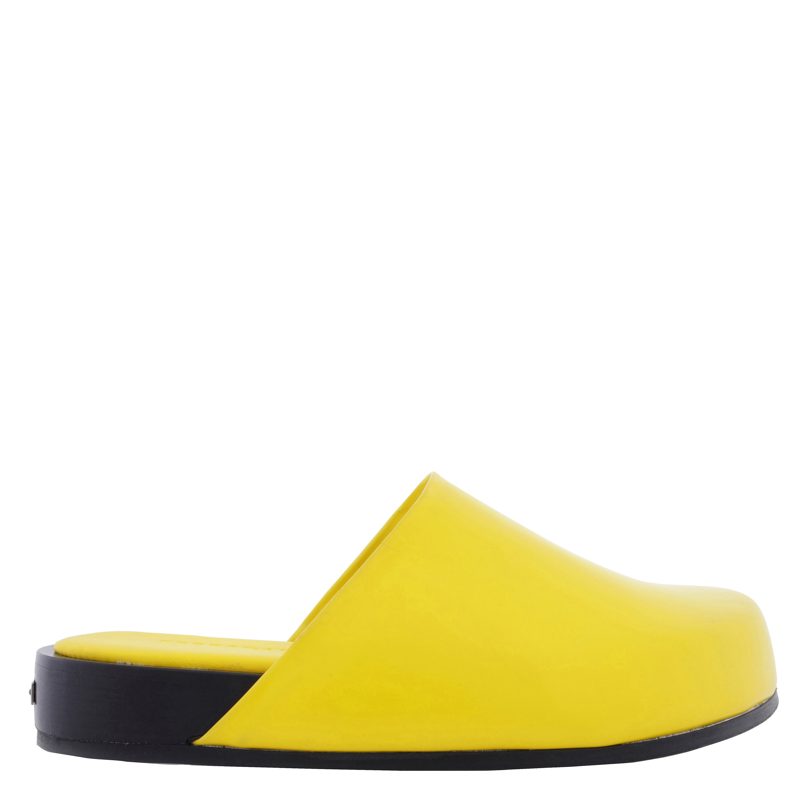 Dassa Leather Round-Toe Mules