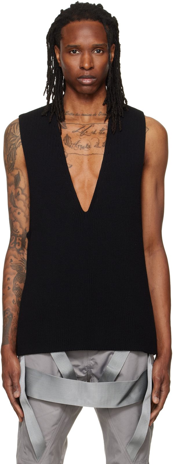 Black Tower Knit V Tank Top 262232M206001
