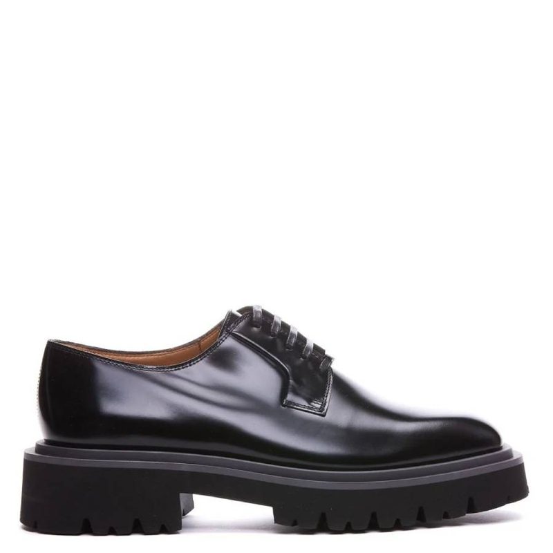 Derby With Squared Toe