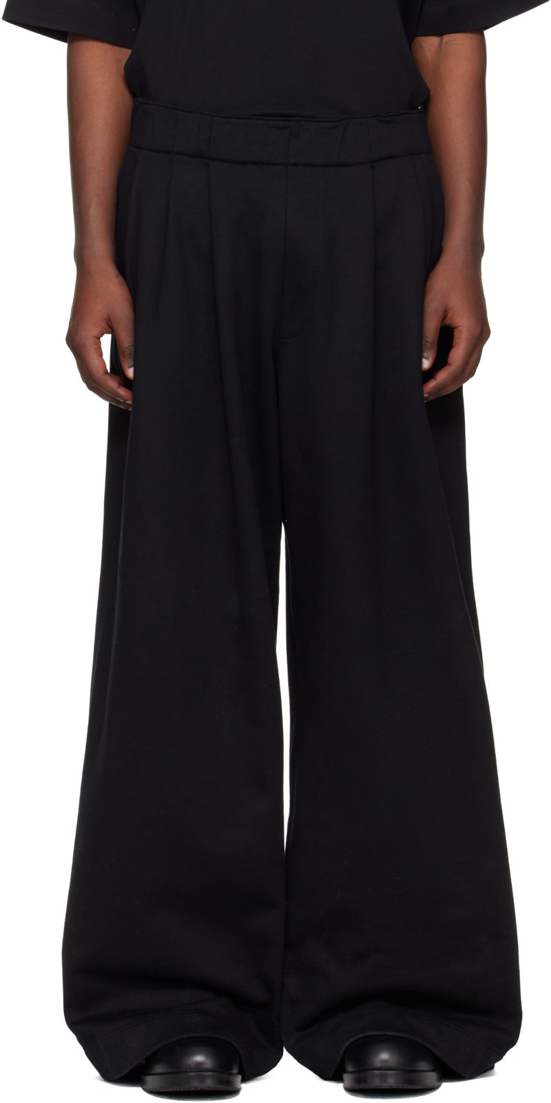 Black Pleated Sweatpants 261358M190006