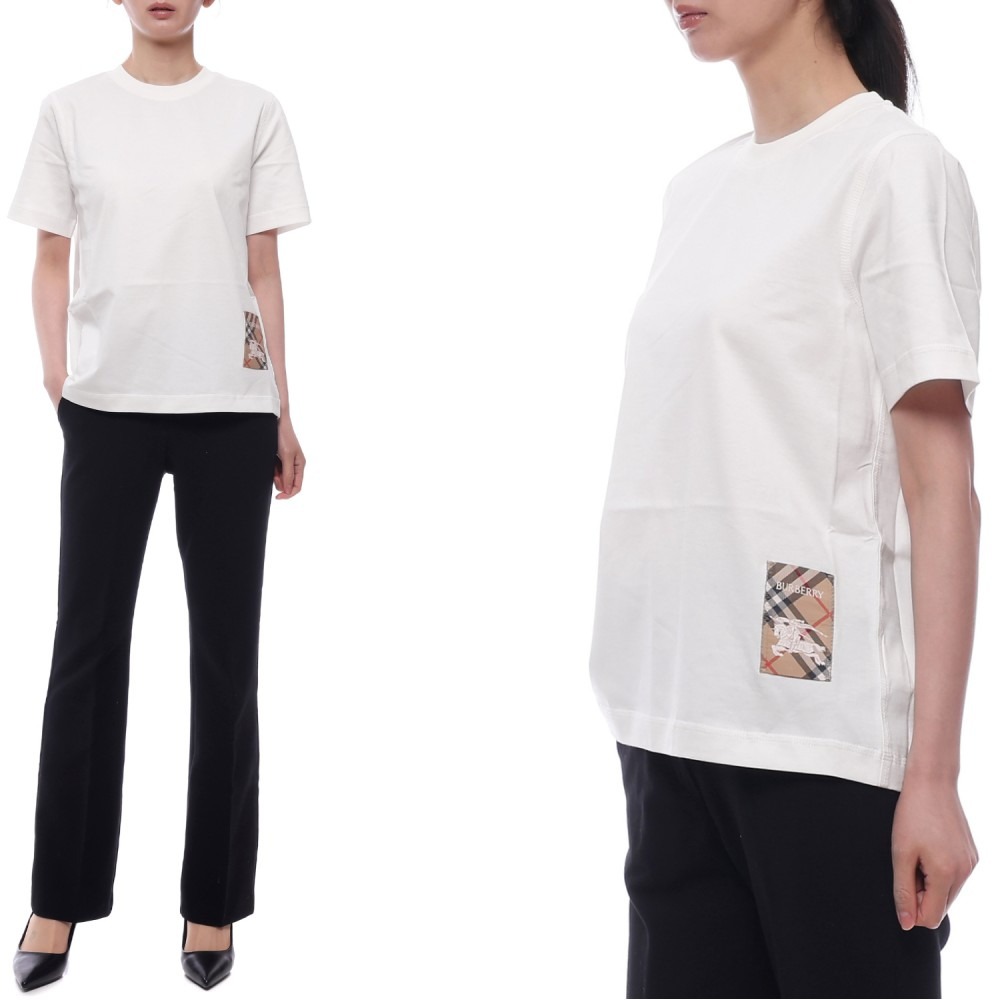 25SS 여성 체크 라벨 반팔티셔츠 (8104886 CHALK 25S)