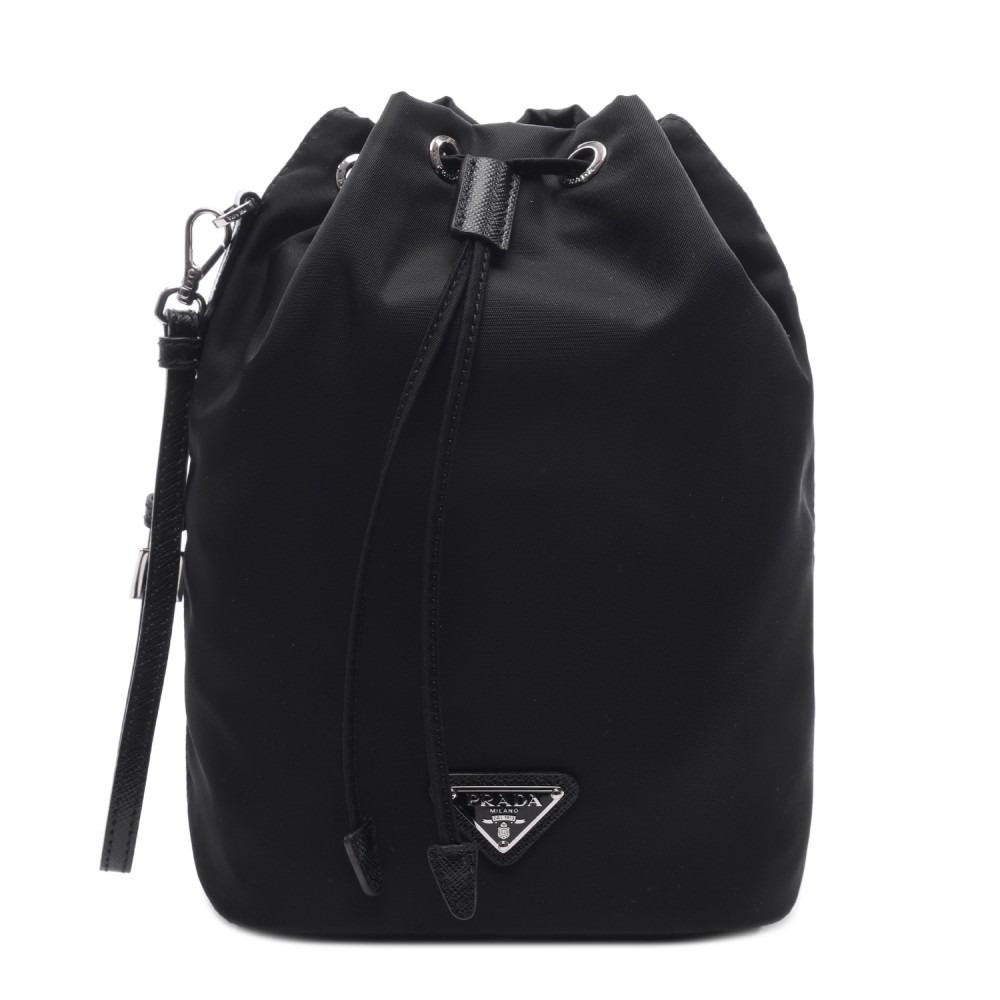 25SS Women's Re-Nylon Triangle Logo Pouch (1NS369 R067 F0002 25S)