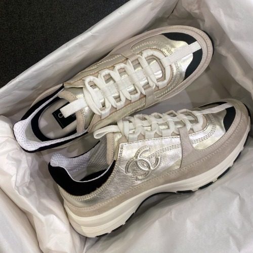 CHANEL 25 FW Suede Calfskin ๋ฐ๋ํ Gold Silver