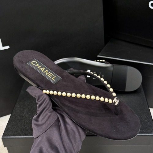 CHANEL Suede Pearl Stud Black Flat Flip-Flops 37
