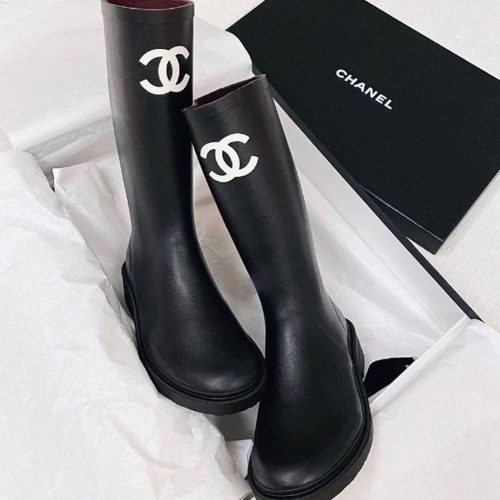 CHANEL Rubber RainBoots μΉ΄μ°μ΄ν¬ Black