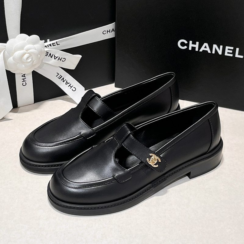 CHANEL Calfskin T Strap ν΄λ½ Gold-Tone CC Logo Loafers Black