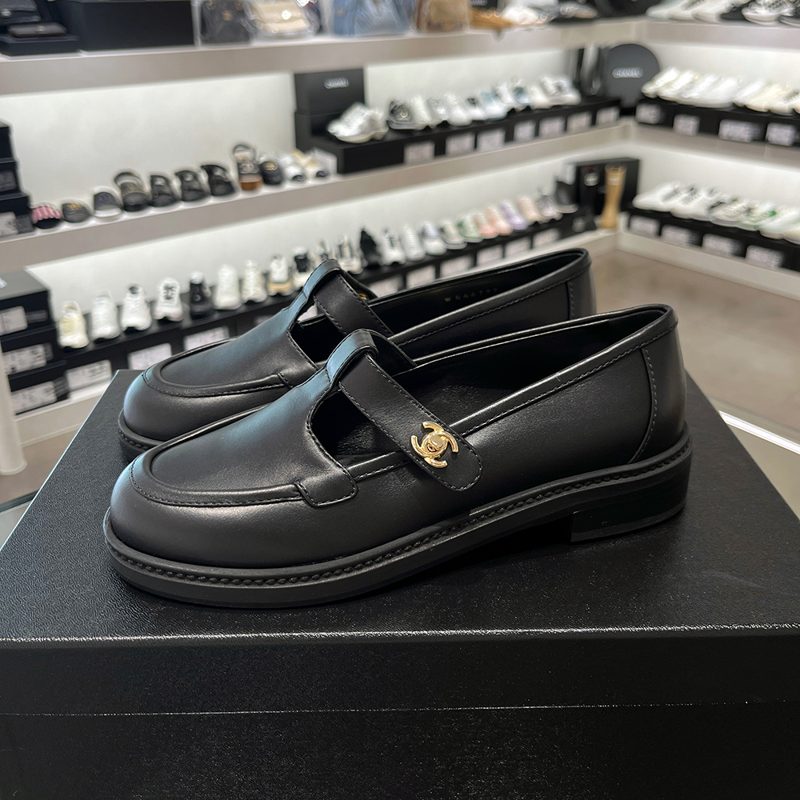 CHANEL
