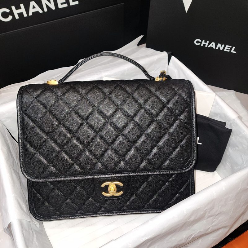CHANEL ํํธ๋ค Flap Gold Metal ์บ๋น์ด์คํจ Gold-Tone Backpack Black