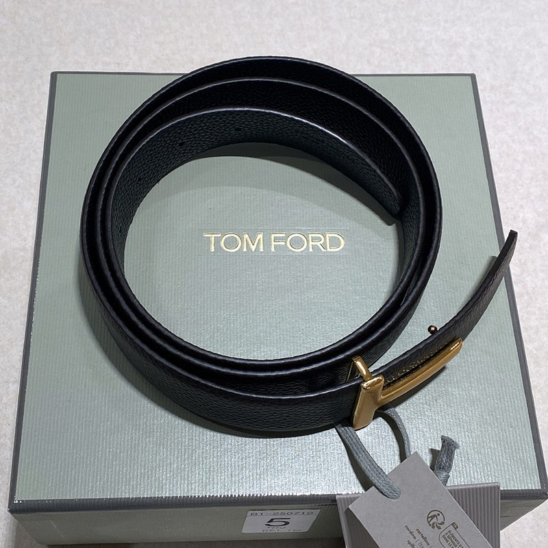 TOM FORD