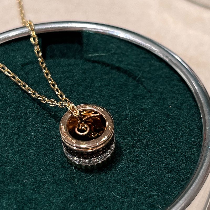BOUCHERON