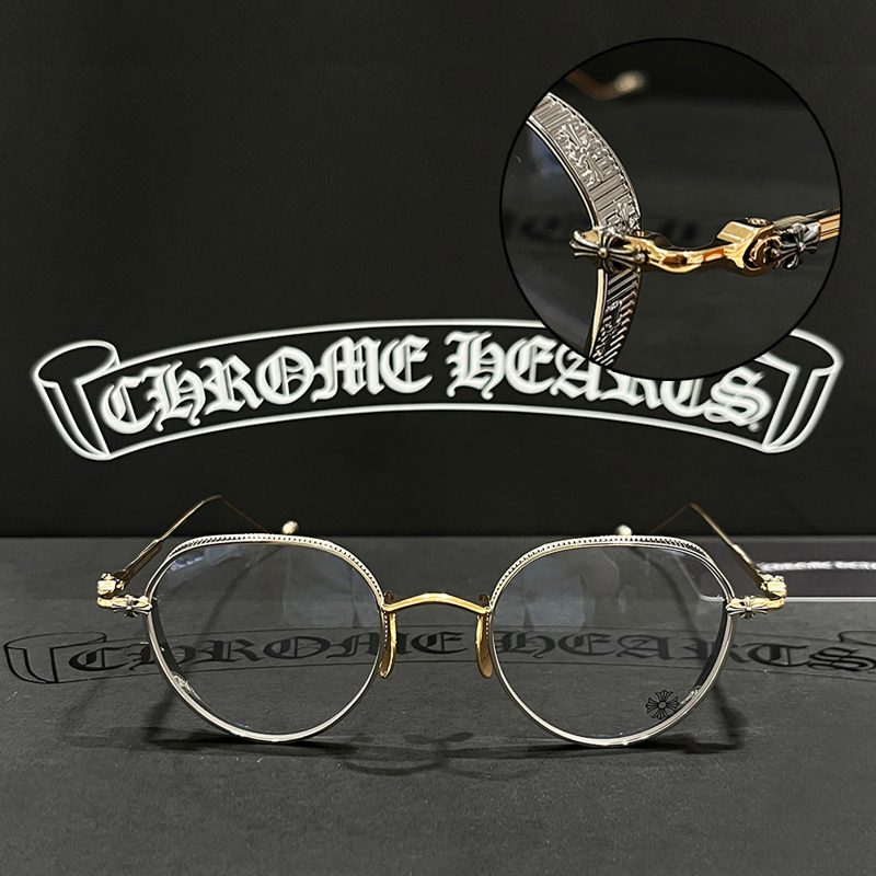 CHROME HEARTS