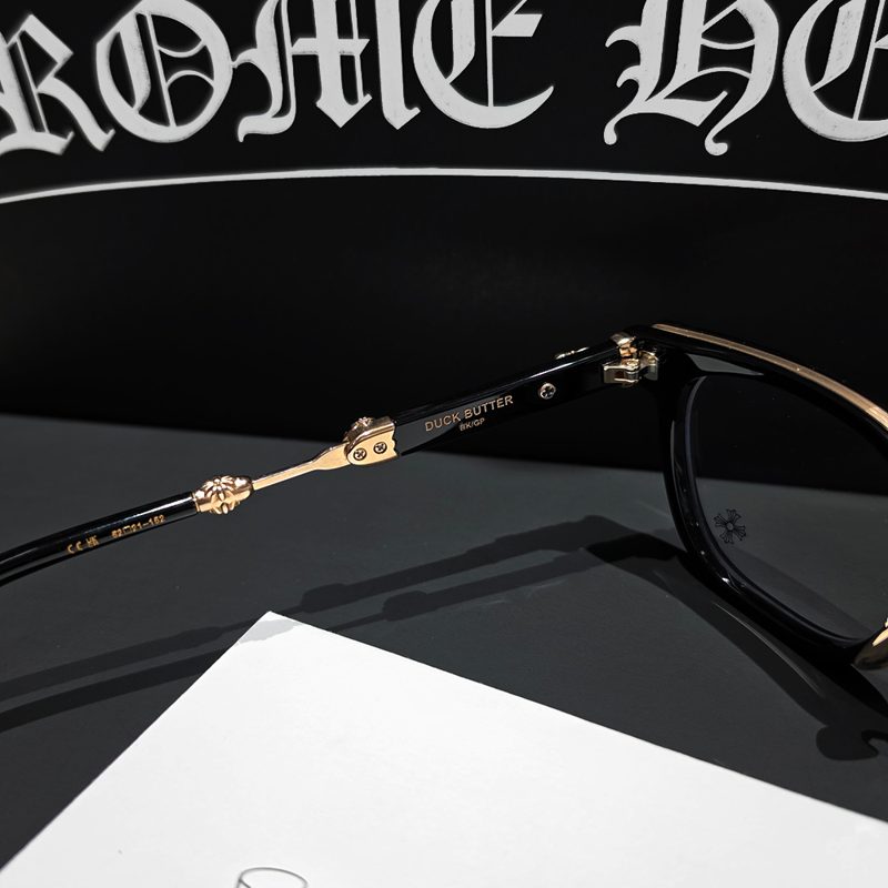 CHROME HEARTS