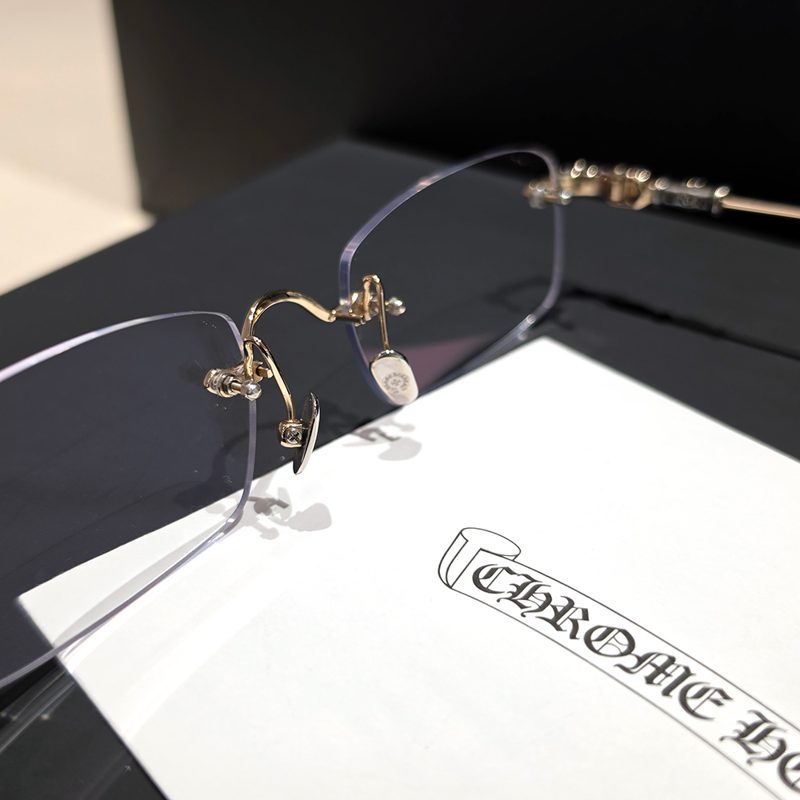 CHROME HEARTS