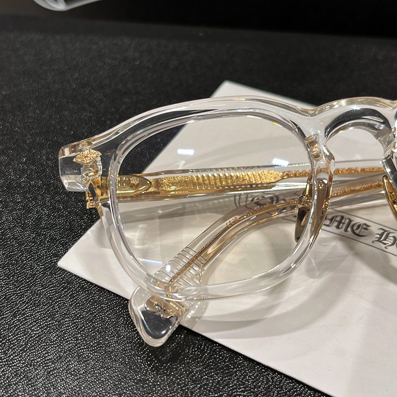 CHROME HEARTS