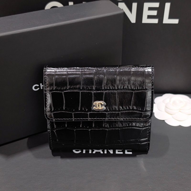 CHANEL 26 Crocodile Embossed Bifold Wallet Black Gold-Tone