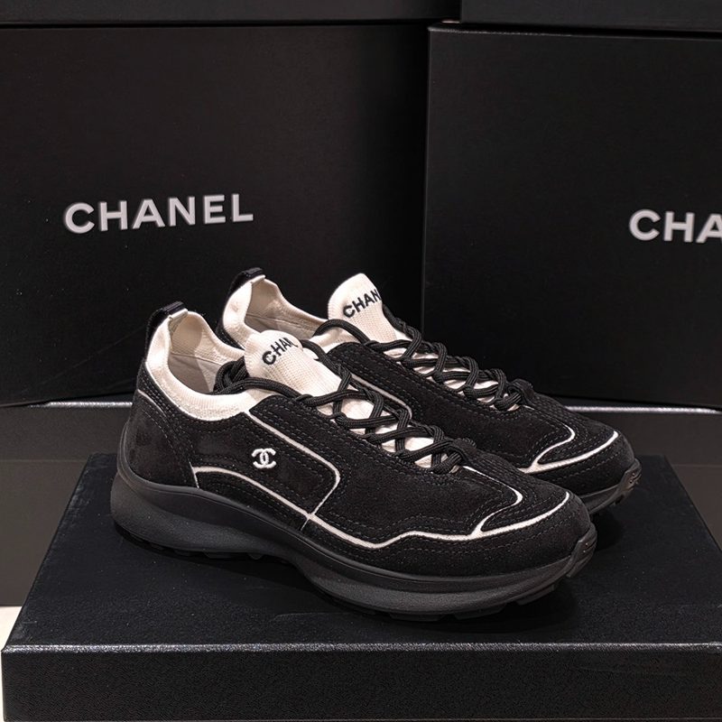 CHANEL 26λ
μ΅μ μ Knit Suede Black Mini Logo Sneakers Women'sμ©