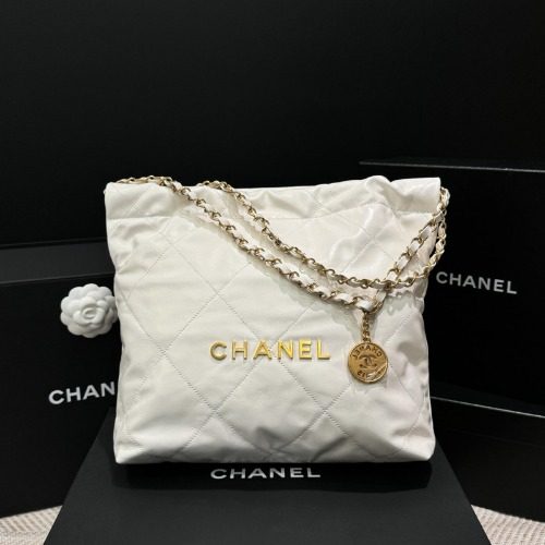 CHANEL 22Bag Calfskin Gold-Tone White Small