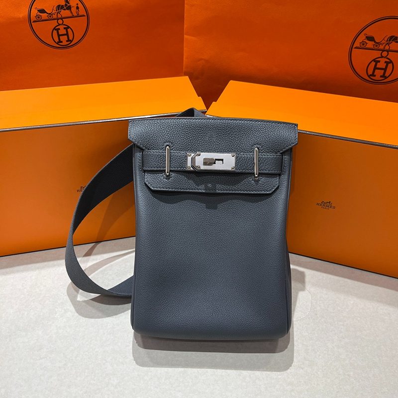 HERMES ν΅μλ PM Backpack 그리 λ©μ΄μ΄ μμ₯