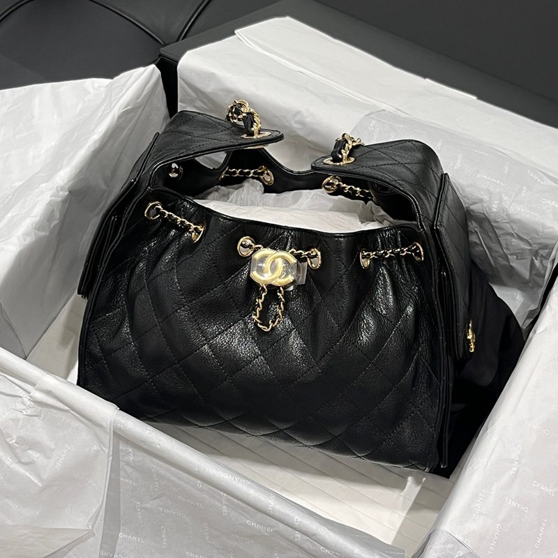 CHANEL Shoulder Bag / 25Bag Calfskin Black ์ค์ด๋ Gold CC Logo Small