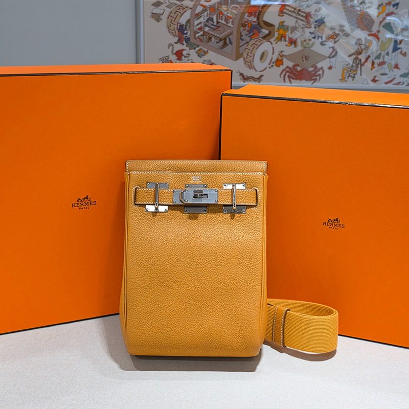 HERMES Backpack / ν΅μλ PM Backpack λ¨Έμ€νλ μμ₯