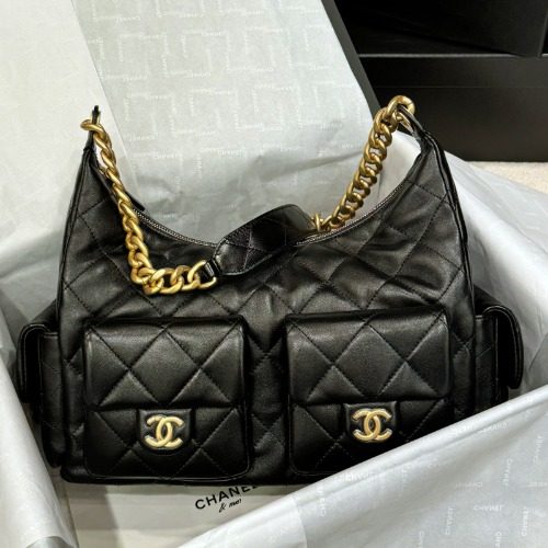 CHANEL 볼링백 투포켓 그레인드 Calfskin Gold-Tone Black