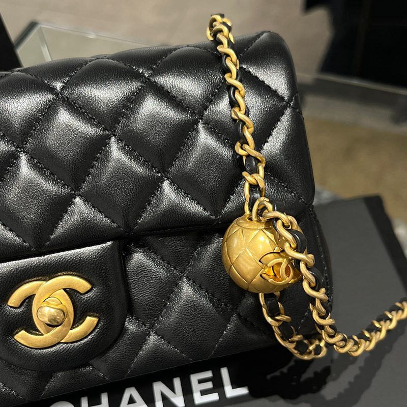 CHANEL