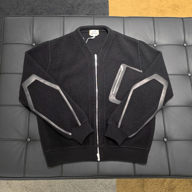HERMES Leather Detail Zipper Cardigan ๋์ Black