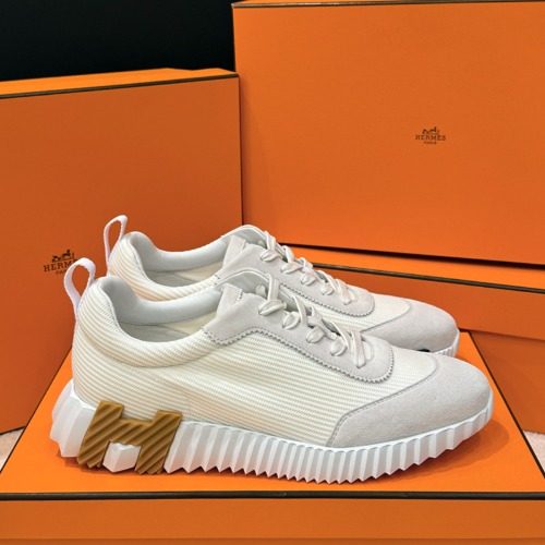 HERMES λ°μ΄μ± Sneakers Suede White H λΈλΌμ΄ Black Two-Tone