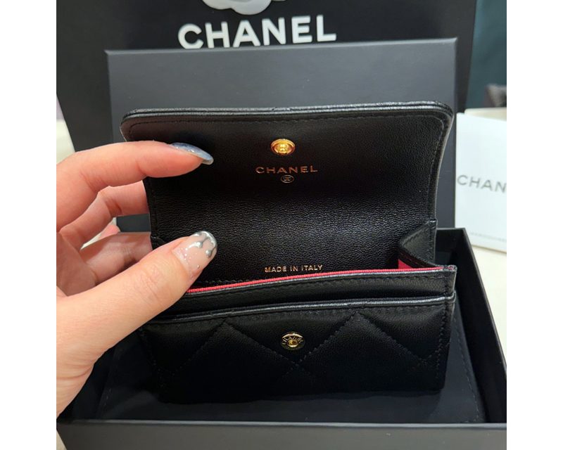 CHANEL