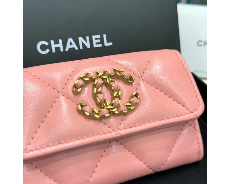 CHANEL