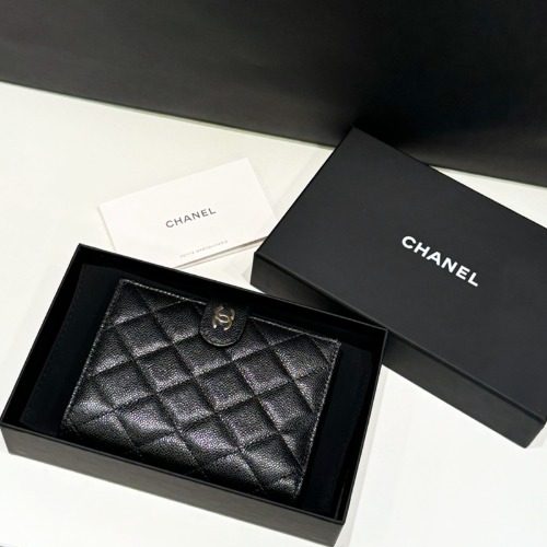 CHANEL Classic Passport Wallet 그레인드 Black Gold-Tone