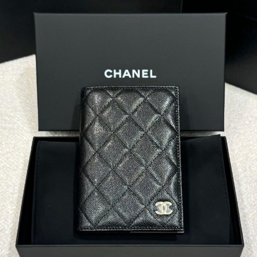 CHANEL Classic Passport Wallet 그레인드 Calfskin 샴페인골드 CC