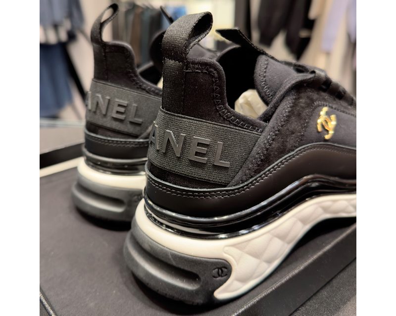 CHANEL