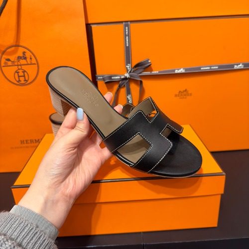 HERMES ์ค์์์ค Sandals Calfskin Classic Black