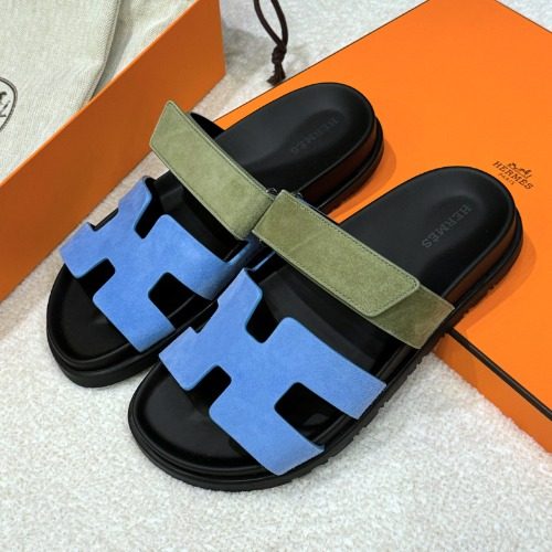 HERMES ์ํ๋ Sandals Suede ๊ณ ํธ์คํจ ๋ธ๋ฃจ ์นดํค