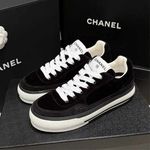 CHANEL Suede Calfskin Black CC Logo Sneakers Women's์ฉ