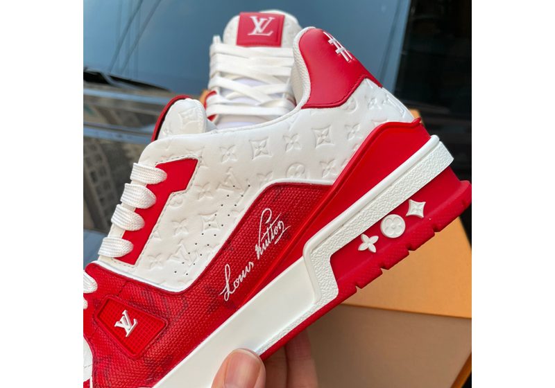 LOUIS VUITTON