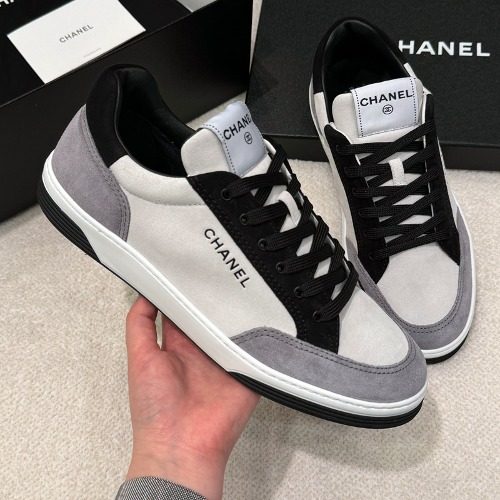 CHANEL Suede Calfskin Bold Lettering 그레이 Black Sneakers