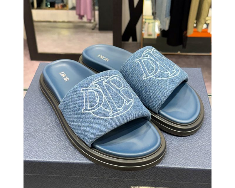 DIOR