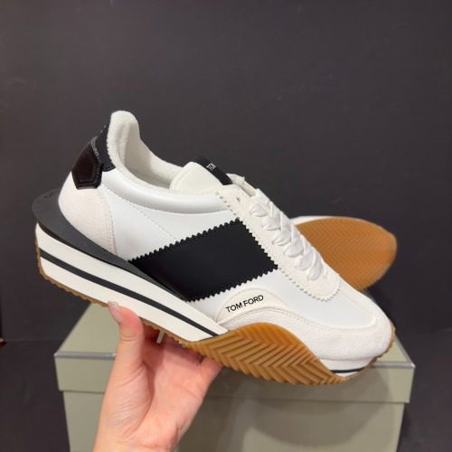톰포드 제임스 Sneakers White Black