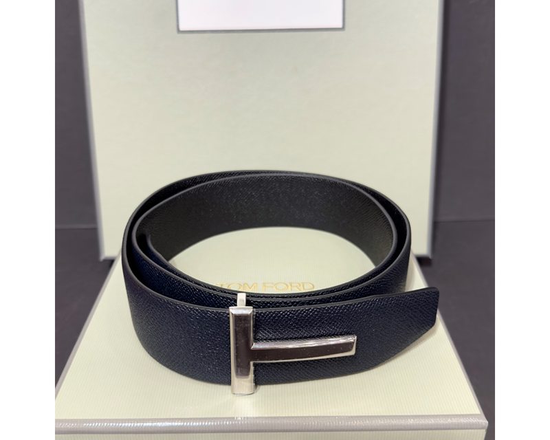 TOM FORD