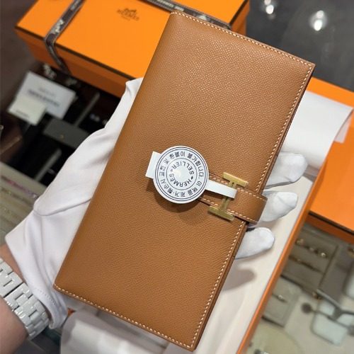 HERMES ๋ฒ ์ Long Wallet ๋ง๋ด Calfskin Gold&Gold ํ๋์จ์ด