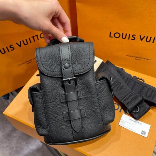 LOUIS VUITTON Crossbody Bag Nano 크리스토퍼 올블랙 Monogram 카우하이드 Leather