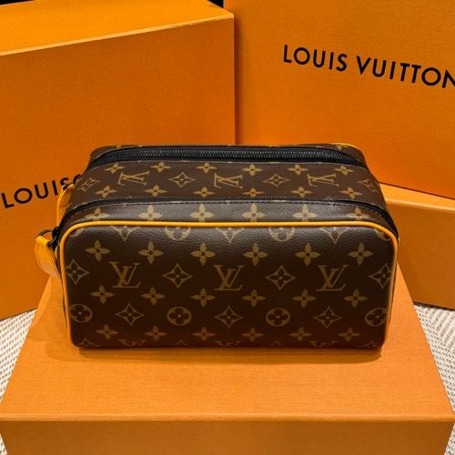 LOUIS VUITTON λν€νΈ LV Monogram λΈλΌμ΄ μ€λ μ§
